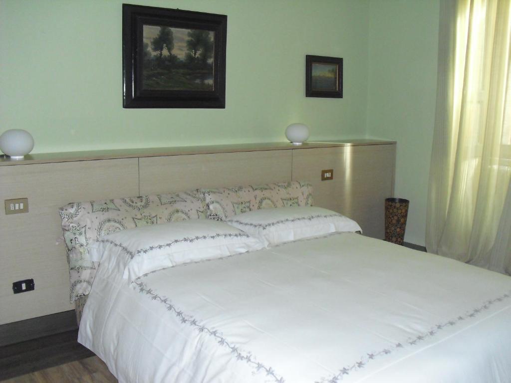 La Patirana Guesthouse Zandobbio Ngoại thất bức ảnh